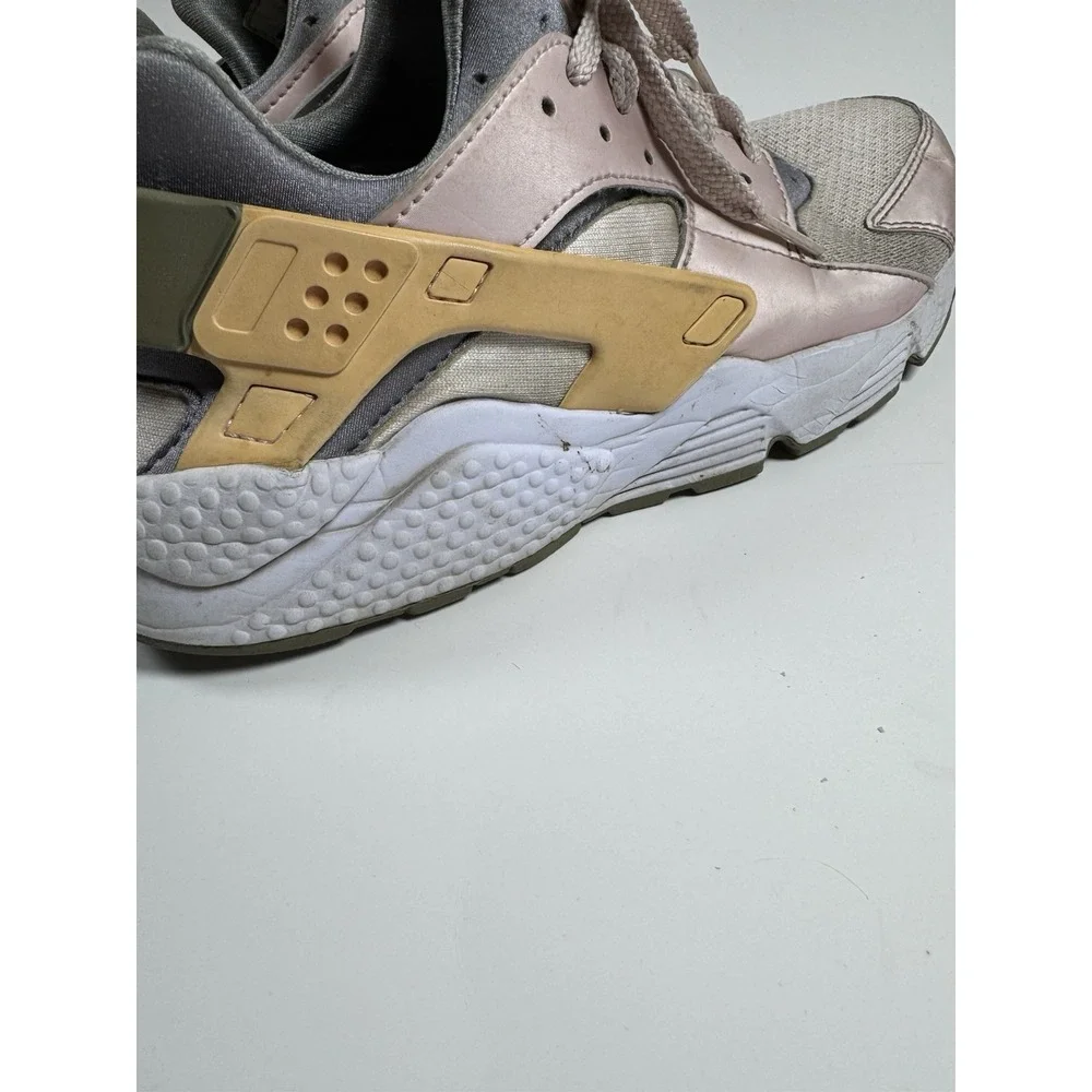 Rare Nike‎ Huarache Metallic Rose Gold Size 8 shoes